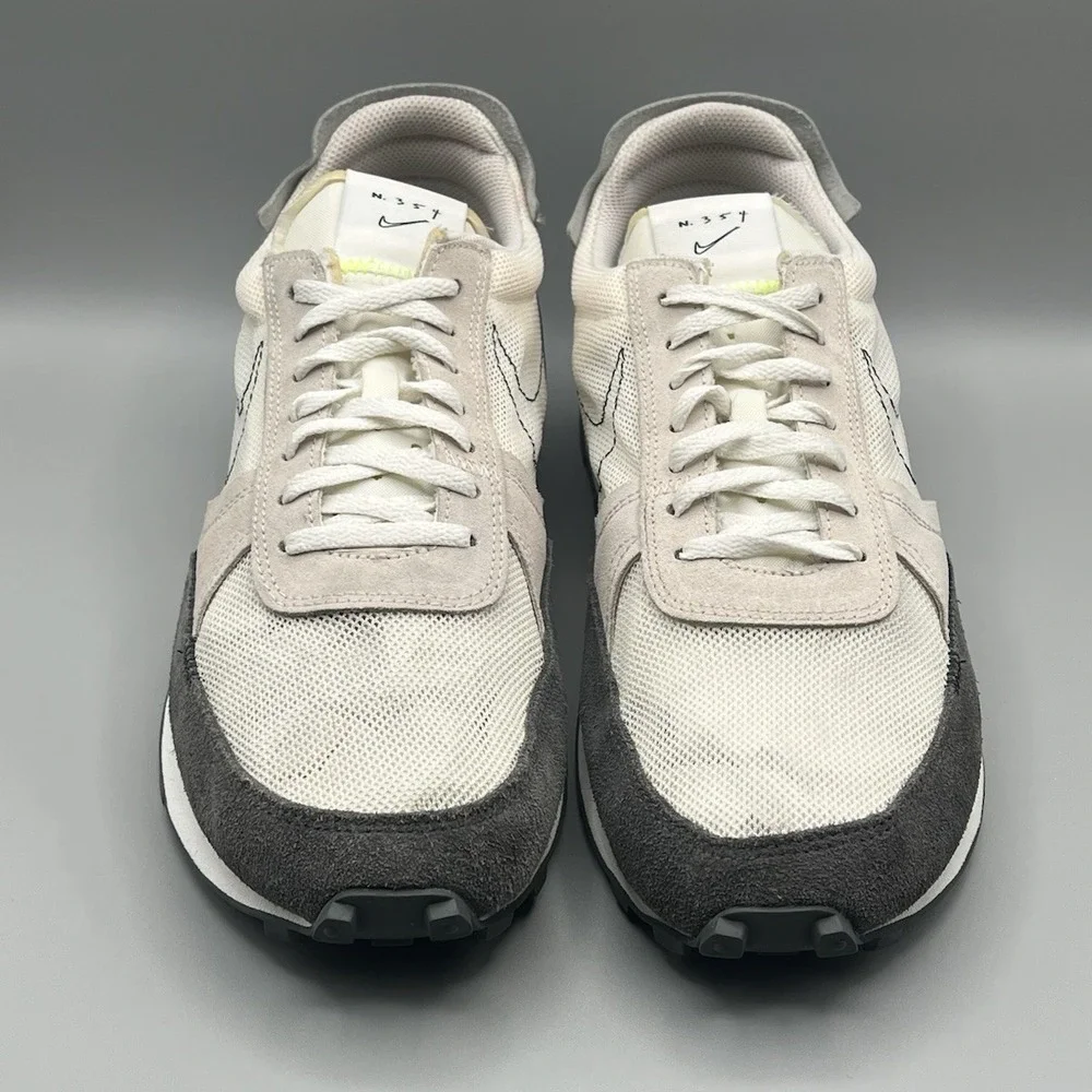 2020 Nike Daybreak Type White Gray Running Shoes - Men's Size 12‎ USED